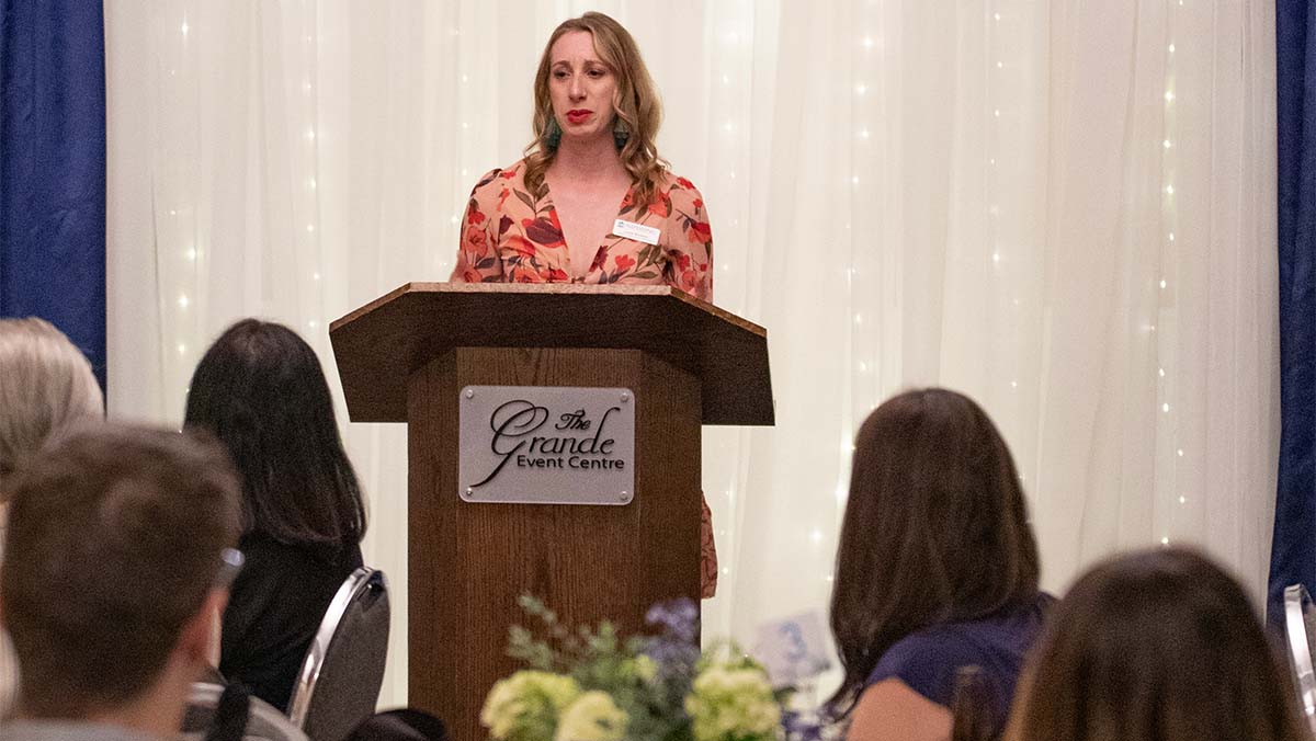 Alumni President Laurel Muldoon welcome