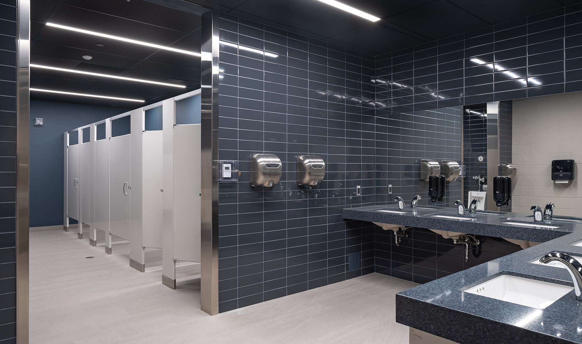 NUSU Student Centre - Bar Washrooms