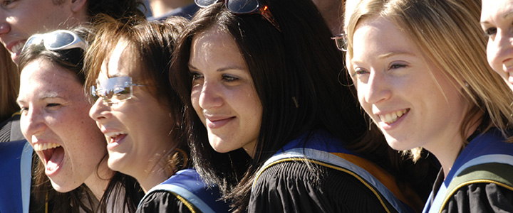 convocation-group-2004