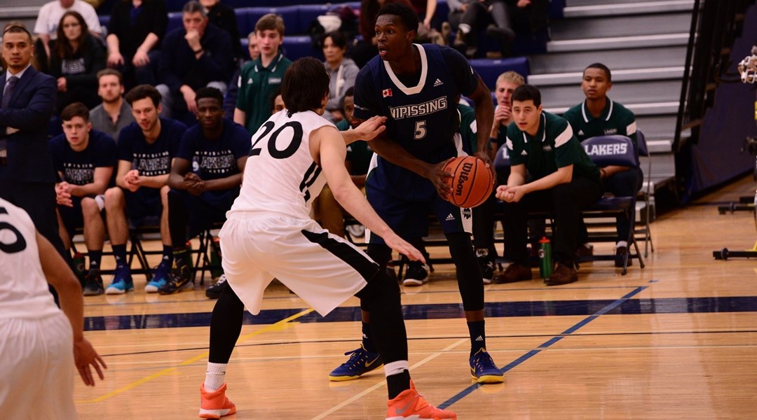 Men's Basketball vs Waterloo Jan. 23, 2016