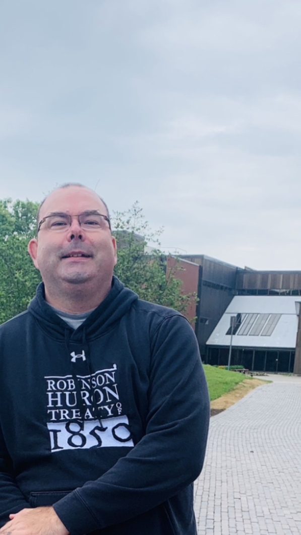Picture of Dr. Jonathan Pitt