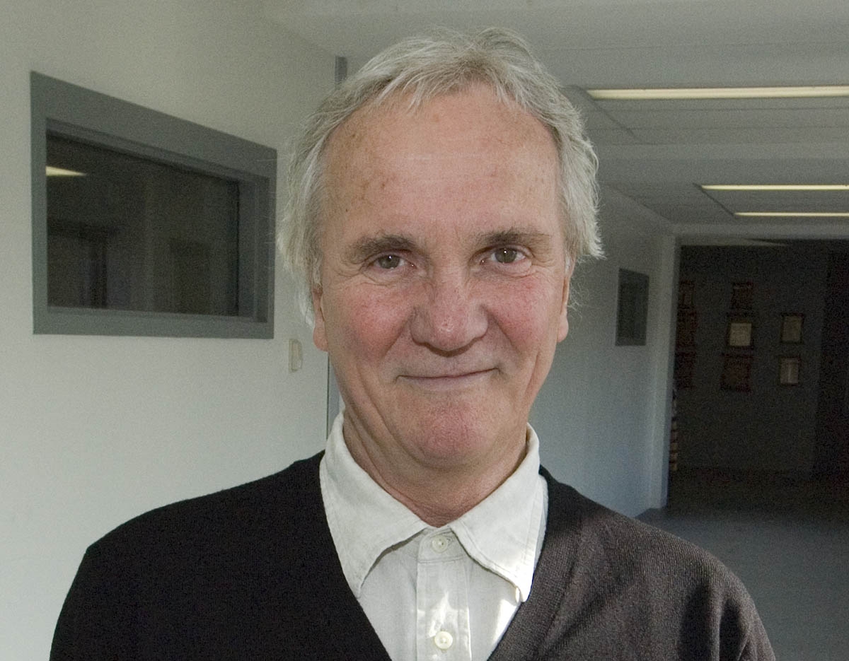 Dr. Dennis Geden