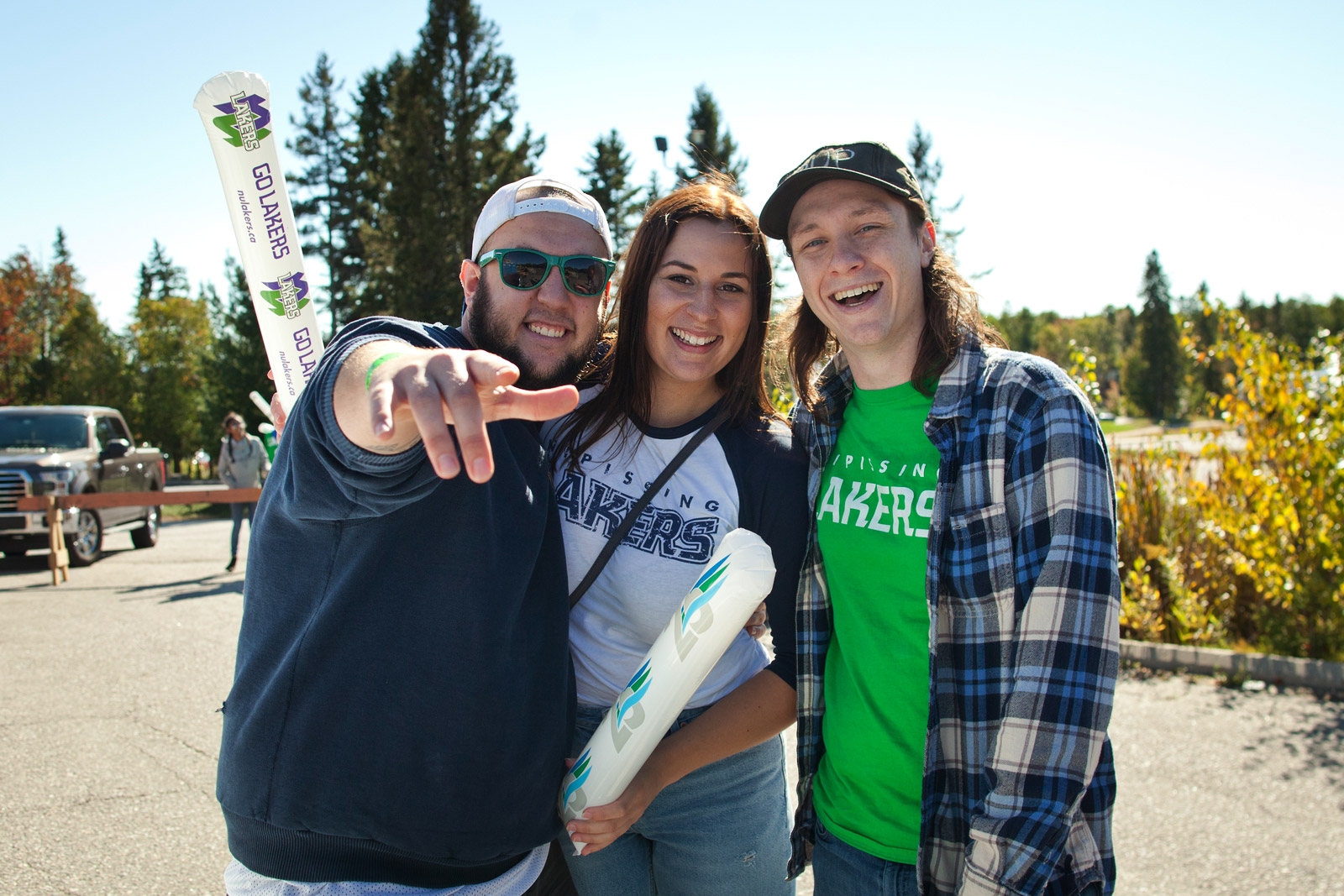 Homecoming supporters