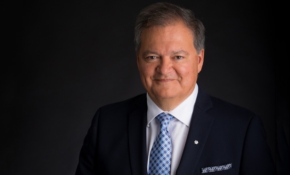 Photo of Dr. Mike DeGagné 