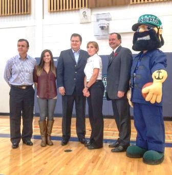 Marg Jones with dignitaries