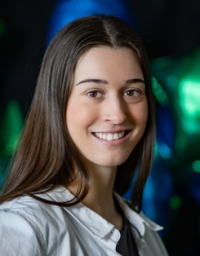 Tessa Kosec portrait