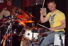 Rob G drumming