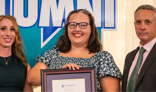Hayley Heaslip received Philanthropy Award at the 2025 Nipissing University Alumni Award 