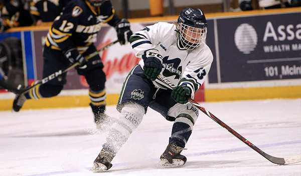 Laker Women's hockey action
